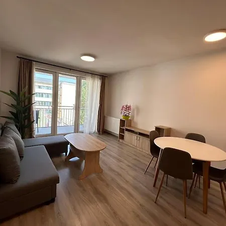 Modern With Garage Appartement