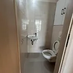 Apartment Modern With Garage Budapest