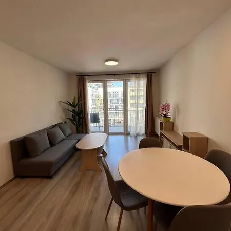 Apartamento Modern With Garage Budapeste