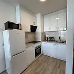 Modern With Garage * Budapeşte